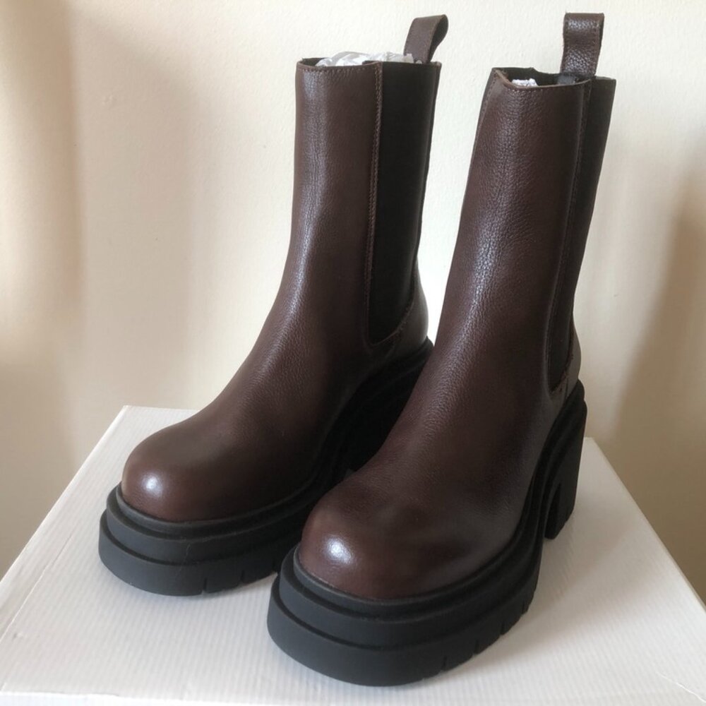 BNIB L'INTERVALLE Bastille Brown Leather Boots